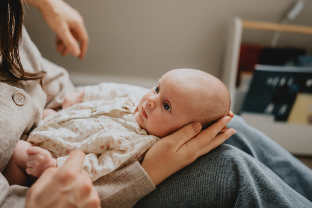 newborn photoshoot at home