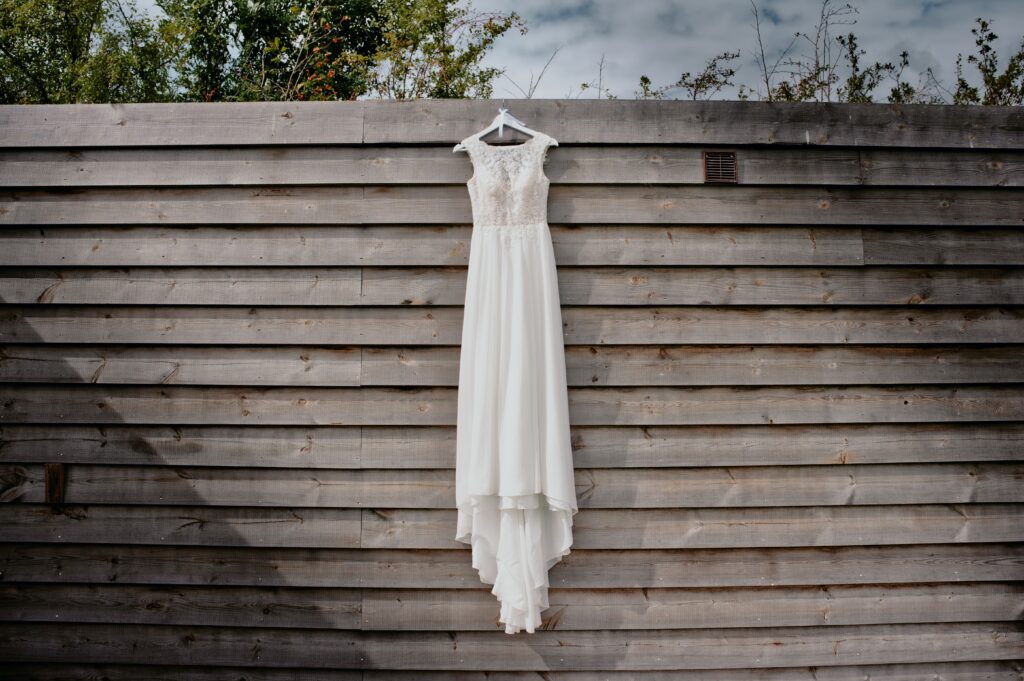 Stretton manor barn wedding photographer