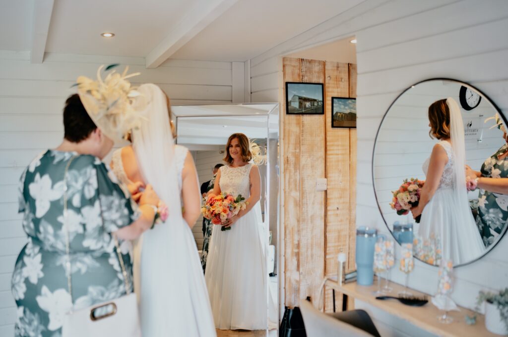 Stretton manor barn wedding photographer