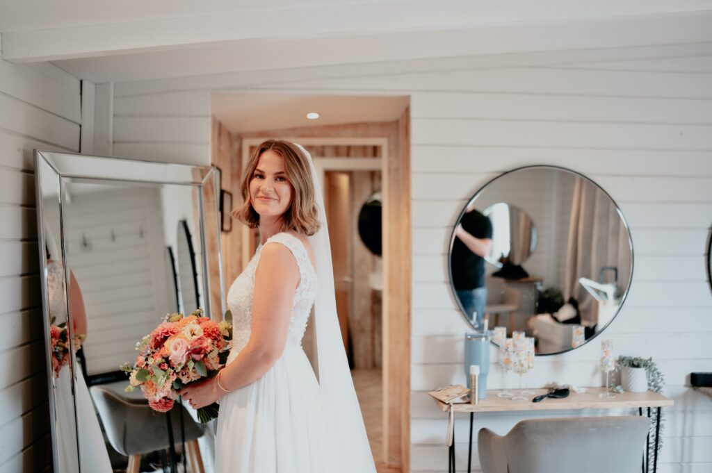 Stretton manor barn wedding photographer