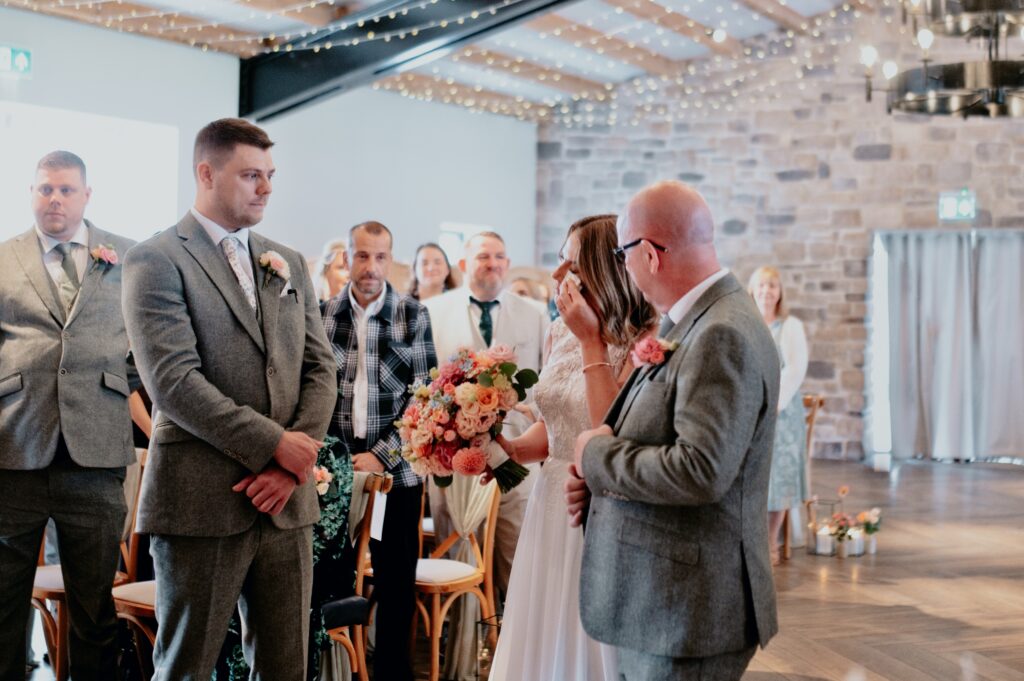 Stretton manor barn wedding photographer